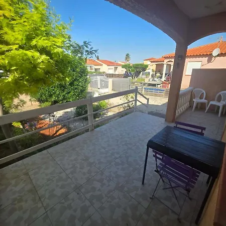 Hébergement de vacances Maison 6 Couchages Proche Du Barcares *